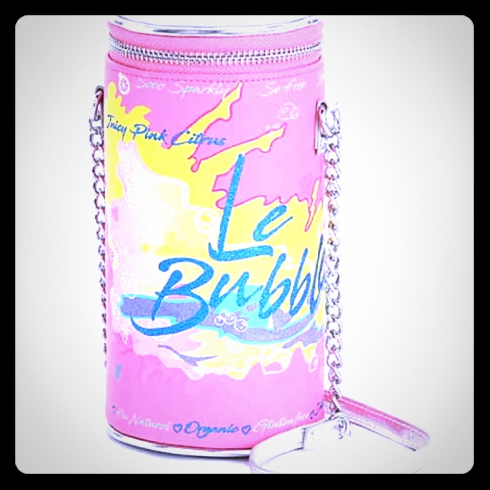 LA CROIX BETSEY JOHNSON CROSSBODY PURSE! BNWT!